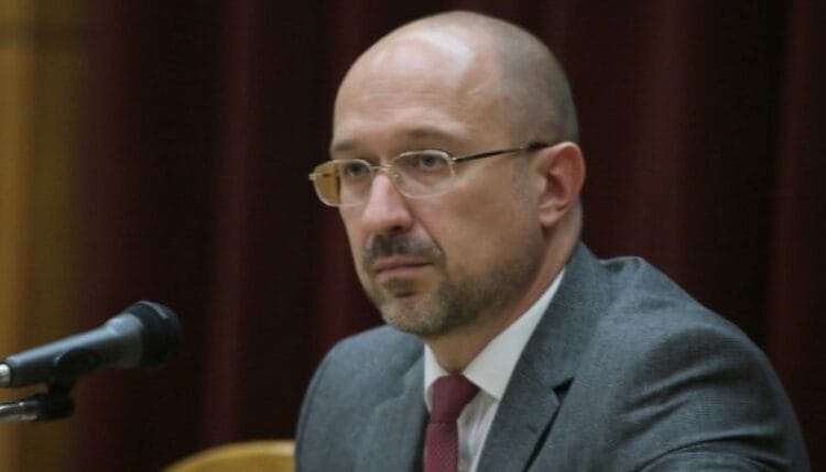 Денис Шмыгаль: “Я продолжу реформы в строительной отрасли” 17 Денис Шмыгаль Минрегион
