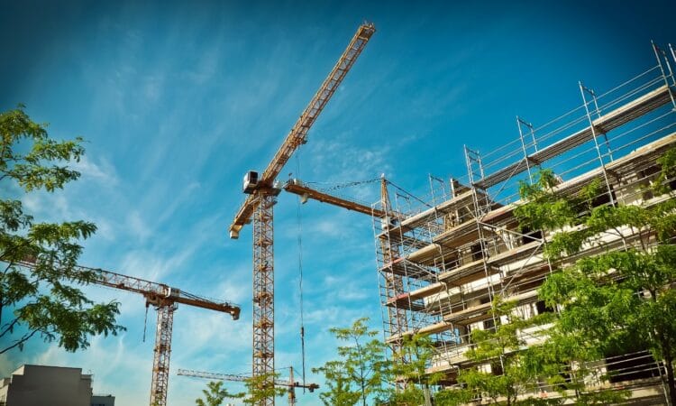 Ліцензування об'єктів будівництва повернуть в Україну