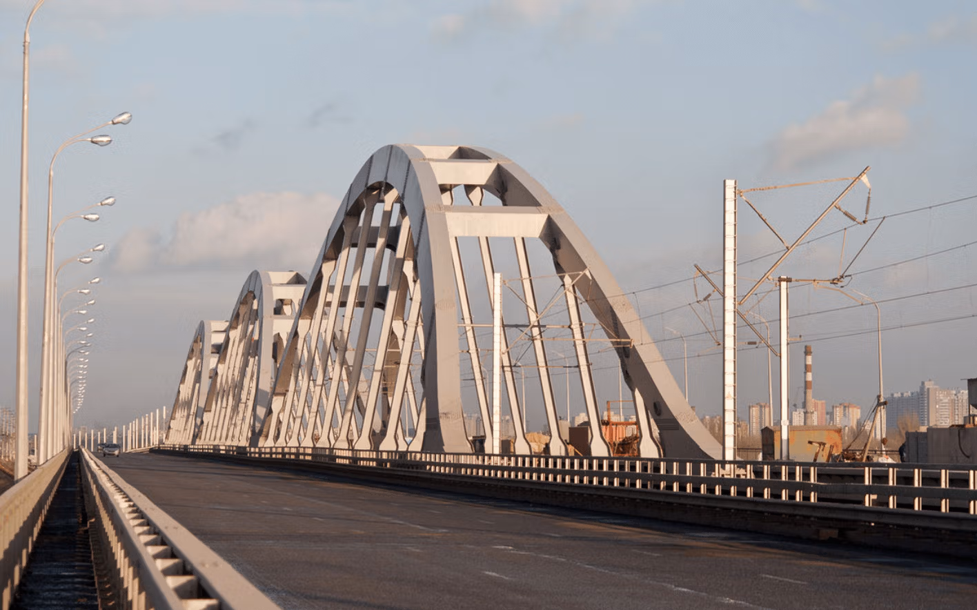 Строительство Дарницкого моста. Будівництво Дарницького мосту